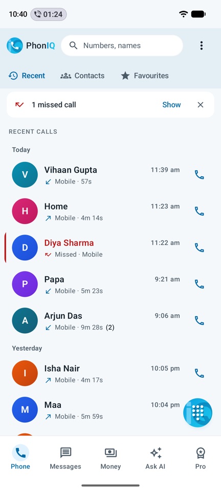 An incoming call from a courier's number: PhonIQ shows it is known from an SMS, then the call is answered with a slide.